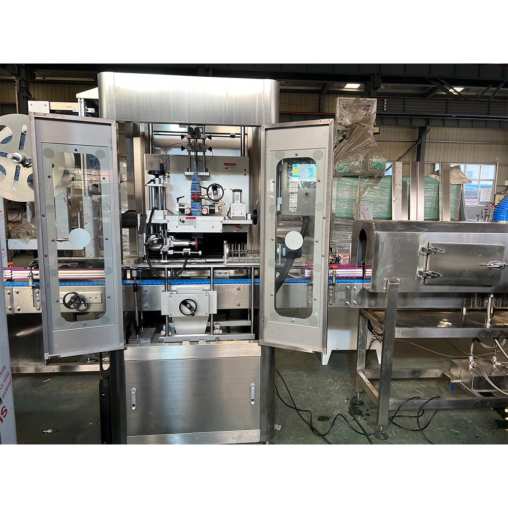 Automatic plastic bottle 3000bph filling labeling and packing machine